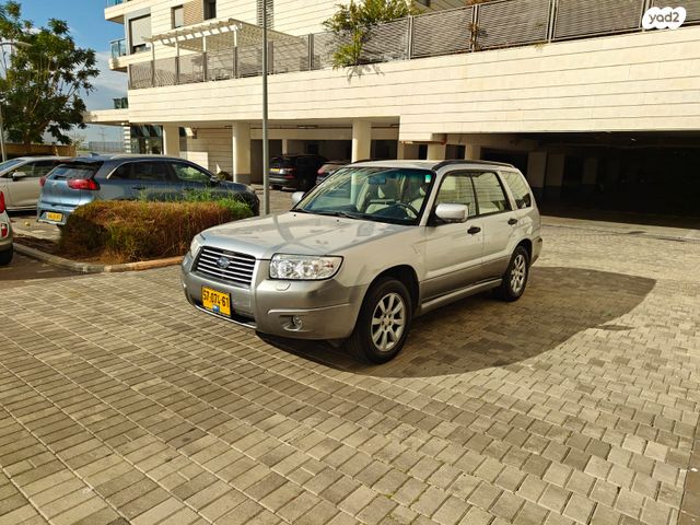 מודעת רכב סובארו פורסטר