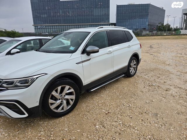 פולקסווגן טיגואן אולספייס