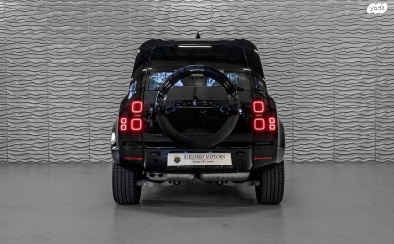 לנד רובר דיפנדר