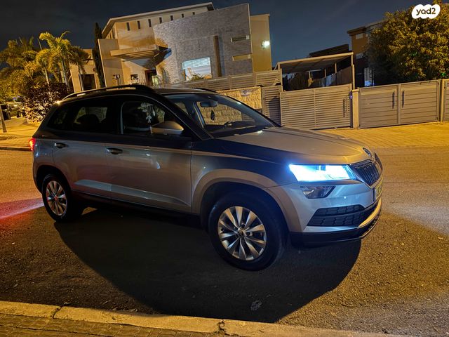 סקודה קארוק