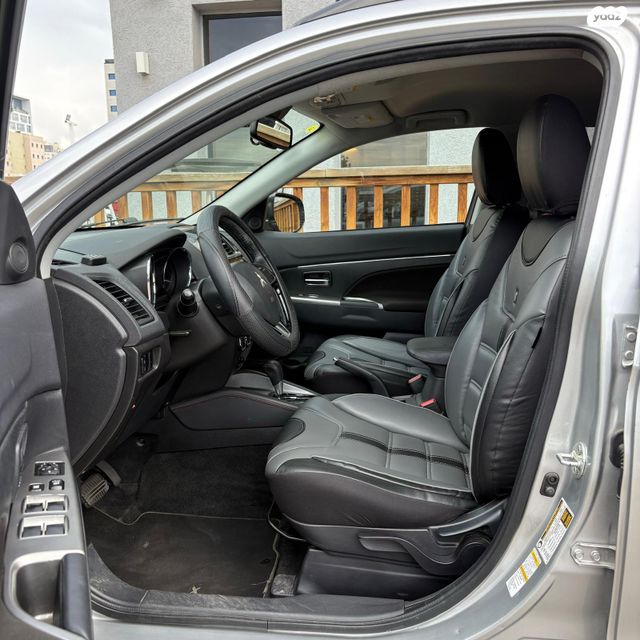 מיצובישי ASX