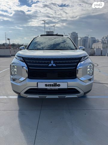 מיצובישי אאוטלנדר