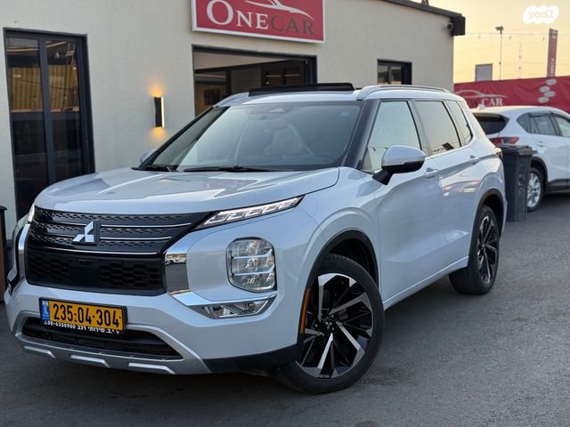 מיצובישי אאוטלנדר