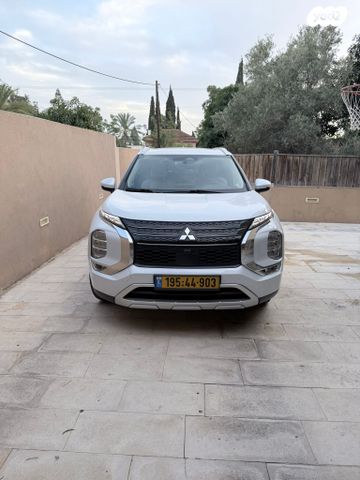 מודעת רכב מיצובישי אאוטלנדר