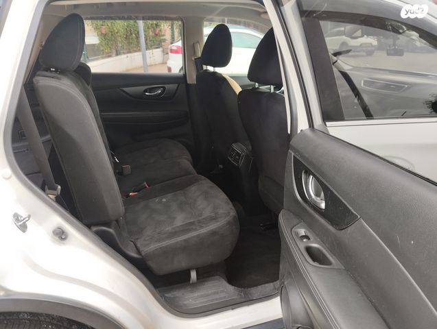 ניסאן אקס טרייל