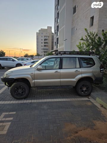 מודעת רכב טויוטה לנד קרוזר