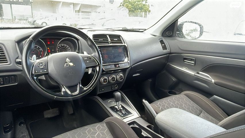 מיצובישי ASX