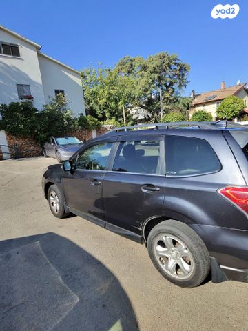 סובארו פורסטר