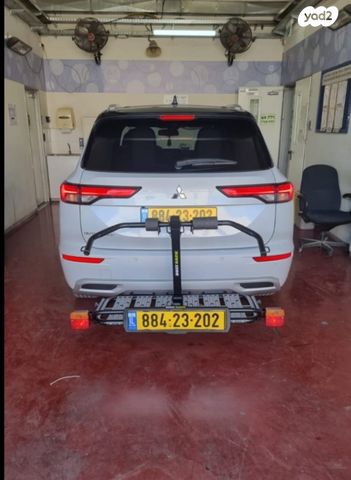 מיצובישי אאוטלנדר