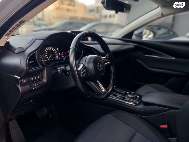 מאזדה CX-30
