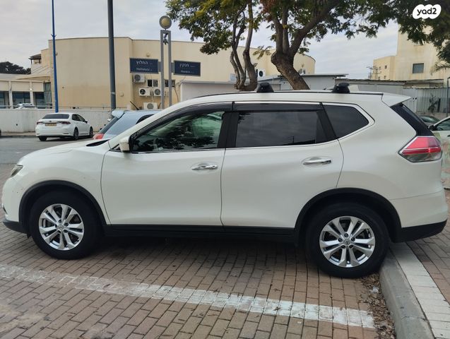 ניסאן אקס טרייל