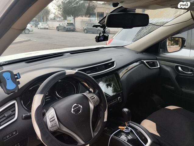 ניסאן אקס טרייל