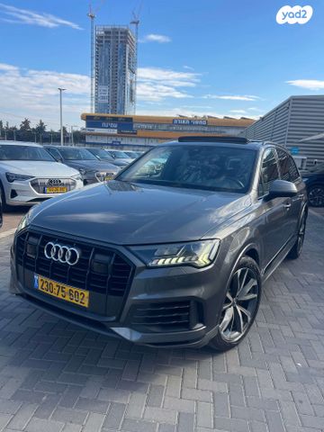 מודעת רכב אאודי Q7