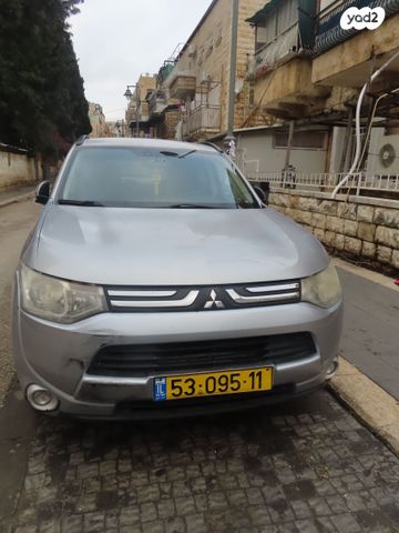 מיצובישי אאוטלנדר