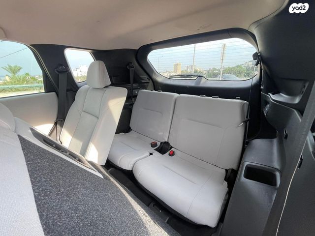 מיצובישי אאוטלנדר