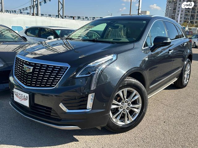 קאדילק XT5