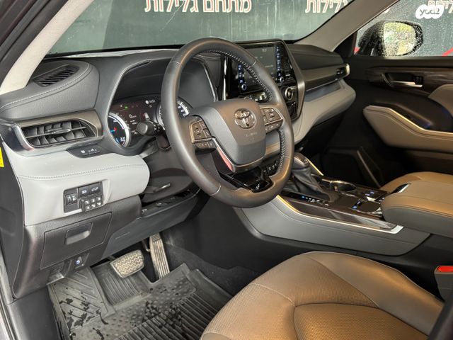 טויוטה היילנדר