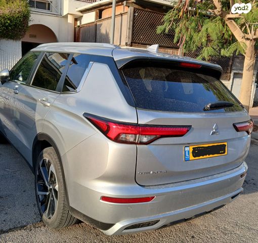 מיצובישי אאוטלנדר