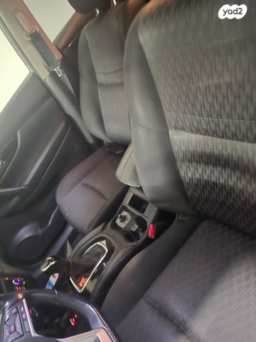 ניסאן אקס טרייל