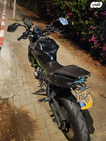 קאוואסאקי Z650 abs