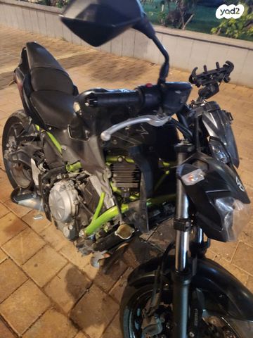 קאוואסאקי Z650 abs
