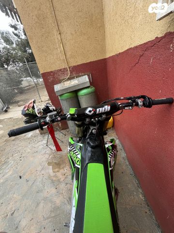 קאוואסאקי KX