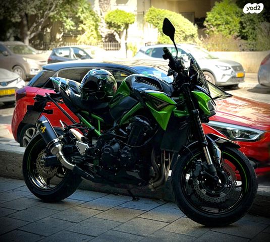 קאוואסאקי Z900