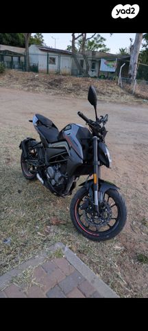 CF MOTO 250NK