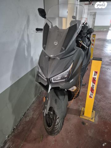 מודעת רכב סאן יאנג ג'וי-מקס Z-250