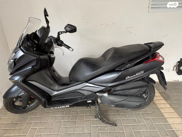 מודעת רכב קימקו דאון-טאון 250