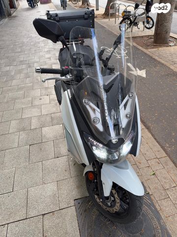 סאן יאנג מקסים 400