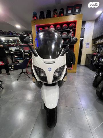 מודעת רכב פיאג'ו X-Evo 250