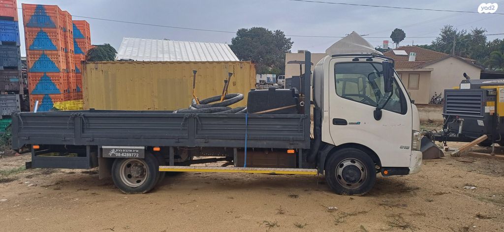 מודעת רכב טויוטה