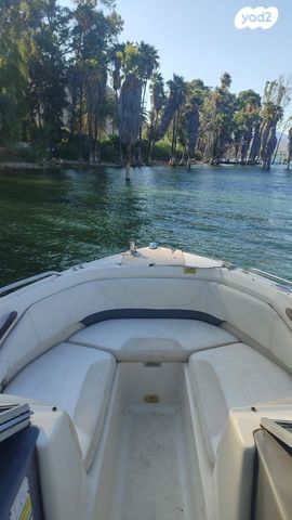 יאכטות - סירות מנוע