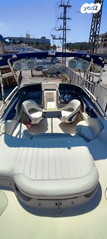 יאכטות - סירות מנוע