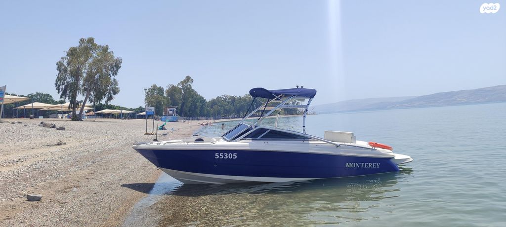 יאכטות - סירות מנוע