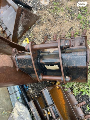 feedItemObj.data.row_1