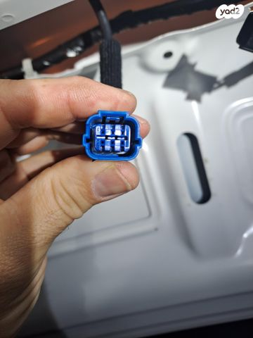 feedItemObj.data.row_1