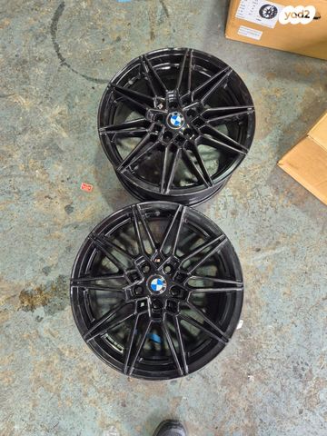 feedItemObj.data.row_1