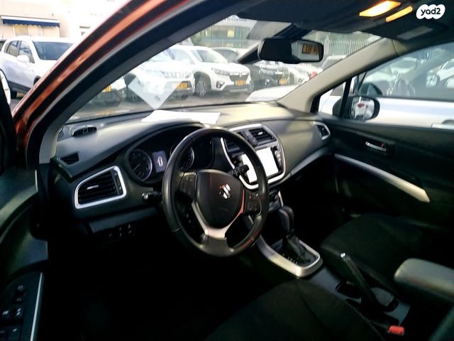 סוזוקי S-Cross