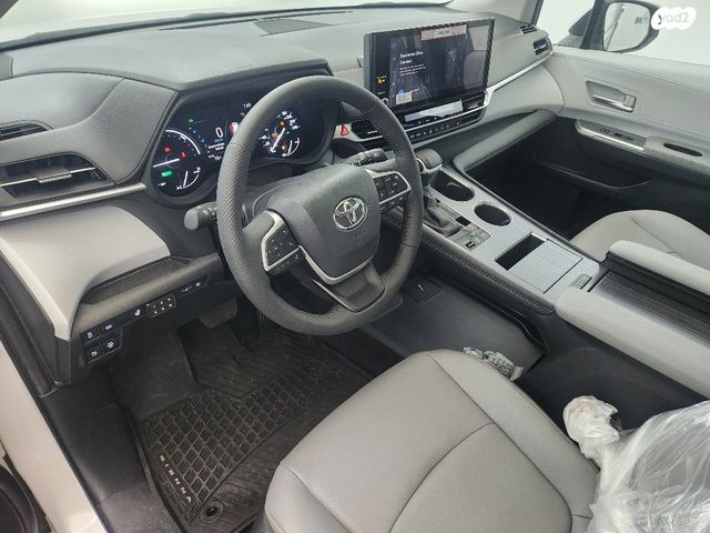 טויוטה סיינה