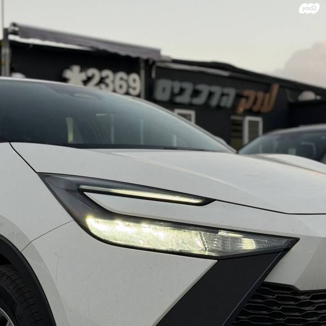 טויוטה C-HR