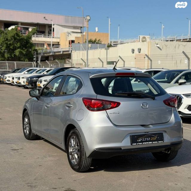 מאזדה 2
