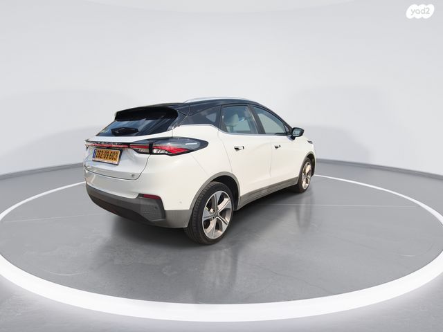 ג׳ילי Geometry C