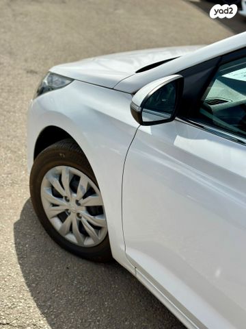 יונדאי אקסנט i25