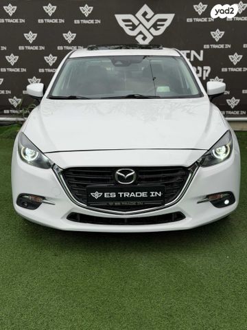מודעת רכב מאזדה 3
