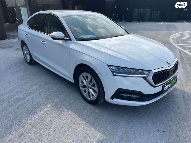 סקודה אוקטביה