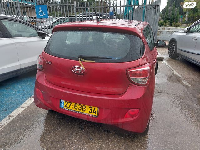 יונדאי i10