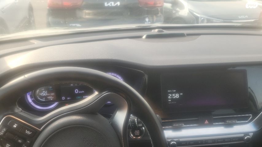 קיה נירו פלוס