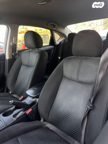 ניסאן סנטרה